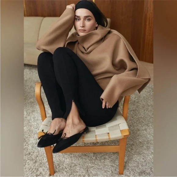 Toteme Black Zip leggings Pants with Ankle Zipper - Picture 2 of 11